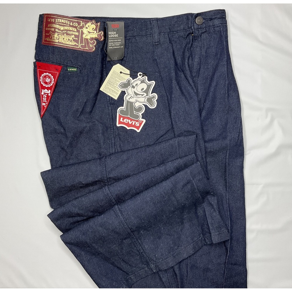 Levis x Felix The Cat Jeans Women 25x29 Pleated High Loose Limited Edition NWT - Picture 6 of 8